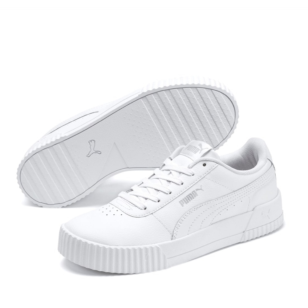 PUMA Carina Sneakers (used)